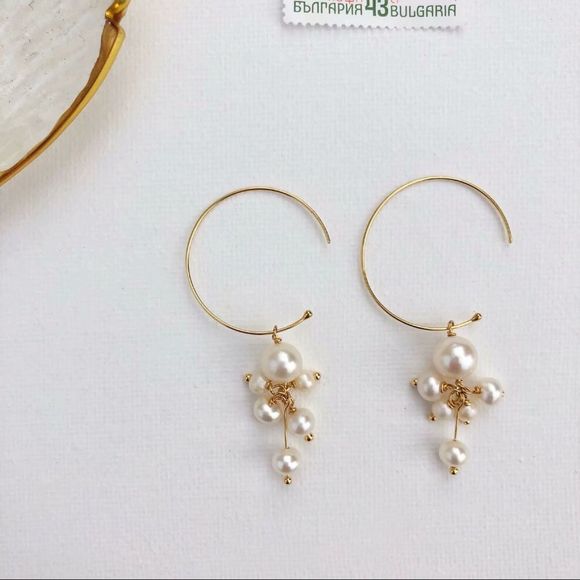 New Freshwater pearl cluster earrings Dangling Dainty gold pearl drop earrings - Picture 1 of 6